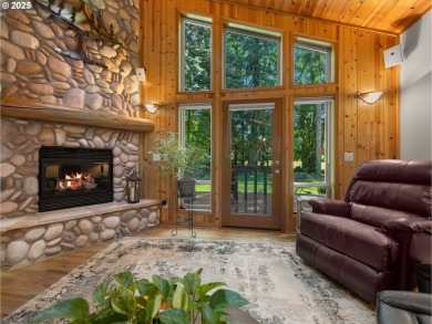 Welcome to your dream home! This gorgeous 3-bedroom, 3-bathroom on The Resort at the Mountain in Oregon - for sale on GolfHomes.com, golf home, golf lot