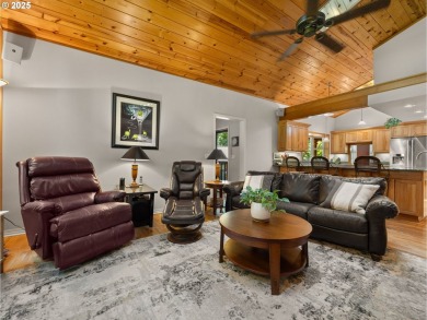 Welcome to your dream home! This gorgeous 3-bedroom, 3-bathroom on The Resort at the Mountain in Oregon - for sale on GolfHomes.com, golf home, golf lot