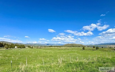Overlooking beautiful Alexander Resevoir this 5.40 acre lot has on Oregon Trail Country Club in Idaho - for sale on GolfHomes.com, golf home, golf lot