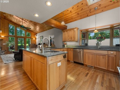 Welcome to your dream home! This gorgeous 3-bedroom, 3-bathroom on The Resort at the Mountain in Oregon - for sale on GolfHomes.com, golf home, golf lot