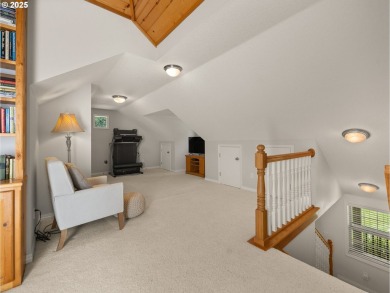 Welcome to your dream home! This gorgeous 3-bedroom, 3-bathroom on The Resort at the Mountain in Oregon - for sale on GolfHomes.com, golf home, golf lot