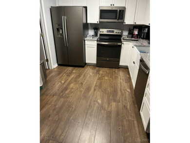 Welcome home to this updated 3-bedroom,2-full bath home with an on Franklin Golf Course, Inc. in Ohio - for sale on GolfHomes.com, golf home, golf lot