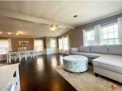 NEW ROOF! NEW AC w/Warranty! PERIMETER LOT! THERMOPANE WINDOWS! on Heather Hills Golf Course in Florida - for sale on GolfHomes.com, golf home, golf lot