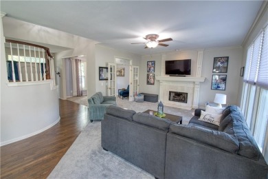 Location Location Location - You Will Love Living in Lakewood!!! on Lakewood Oaks Golf Club, Ltd. in Missouri - for sale on GolfHomes.com, golf home, golf lot