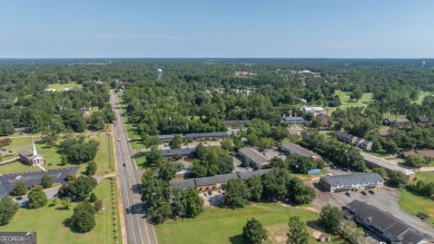 The Weeks Group is pleased to offer Country Club Apartments, a on Southwestern Golf Links in Georgia - for sale on GolfHomes.com, golf home, golf lot