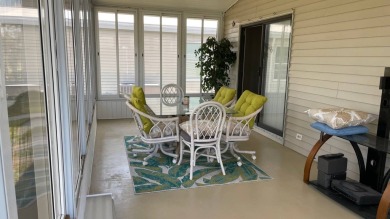 This 2 bedroom/2 bath home is 1204 sq ft. of living space, plus on Sabal Springs Golf and Racquet Club in Florida - for sale on GolfHomes.com, golf home, golf lot