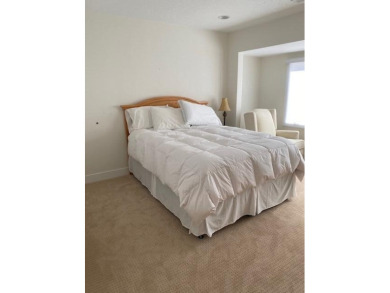 This Bloomington Golf Course Townhome offers a modern living on Bloomington Country Club in Utah - for sale on GolfHomes.com, golf home, golf lot