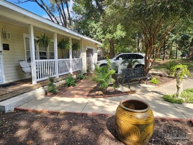 Golf Community Gem With Modern Upgrades. This beautifully on Osceola Municipal Golf Course in Florida - for sale on GolfHomes.com, golf home, golf lot