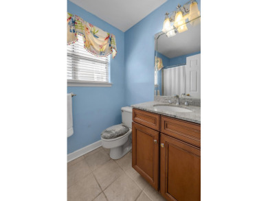 Welcome to easy, comfortable living in this darling Griffin Gate on Griffin Gate Golf Resort in Kentucky - for sale on GolfHomes.com, golf home, golf lot