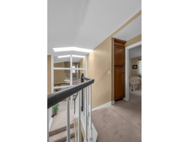 Welcome to easy, comfortable living in this darling Griffin Gate on Griffin Gate Golf Resort in Kentucky - for sale on GolfHomes.com, golf home, golf lot