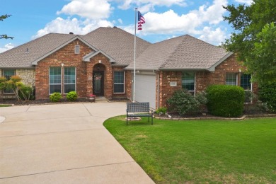 Beautiful move in ready home has 4 bedrooms, 2 baths & office or on The Retreat in Texas - for sale on GolfHomes.com, golf home, golf lot