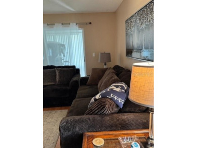 $10,000 PRICE REDUCTION! Welcome to this fully furnished 2 on Kings Point Executive Golf Course in Florida - for sale on GolfHomes.com, golf home, golf lot