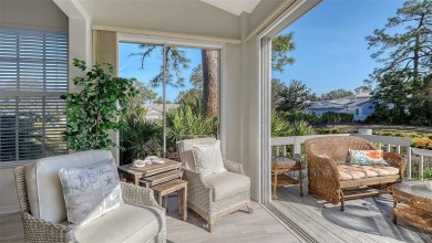This MOVE-IN READY 2-bedroom, 2-bathroom villa with a den and on University Park Country Club in Florida - for sale on GolfHomes.com, golf home, golf lot