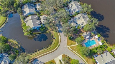 This MOVE-IN READY 2-bedroom, 2-bathroom villa with a den and on University Park Country Club in Florida - for sale on GolfHomes.com, golf home, golf lot
