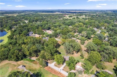 Spacious 4-bedroom, 2-bath home on 1.2 acres overlooking the on Independence Country Club in Kansas - for sale on GolfHomes.com, golf home, golf lot