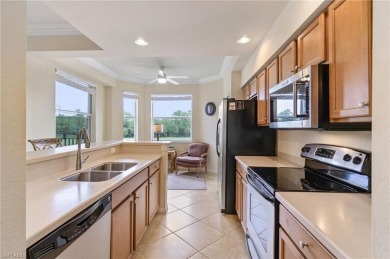 FULL GOLF MEMBERSHIP INCLUDED - TURNKEY FURNISHED - END-UNIT on Heritage Bay Golf Course in Florida - for sale on GolfHomes.com, golf home, golf lot