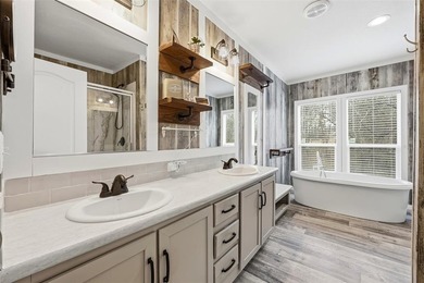 Welcome to your slice of country comfort NEAR the LAKE in the on Pinnacle Golf and Boat Club in Texas - for sale on GolfHomes.com, golf home, golf lot