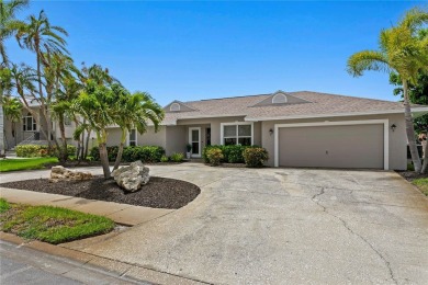 This is a must see!!!!! Never flooded and in the highly on Pasadena Yacht and Country Club in Florida - for sale on GolfHomes.com, golf home, golf lot