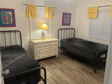 Over 1500 sq feet in this 1/2 duplex offering open concept on Jekyll Island Golf Club in Georgia - for sale on GolfHomes.com, golf home, golf lot
