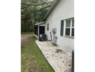 Over 1500 sq feet in this 1/2 duplex offering open concept on Jekyll Island Golf Club in Georgia - for sale on GolfHomes.com, golf home, golf lot