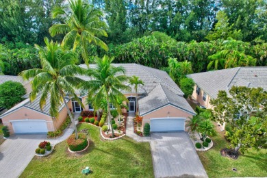 Move in ready 2 bedroom, bedroom 3 is  den/office 2 bath villa on Aberdeen Golf and Country Club in Florida - for sale on GolfHomes.com, golf home, golf lot