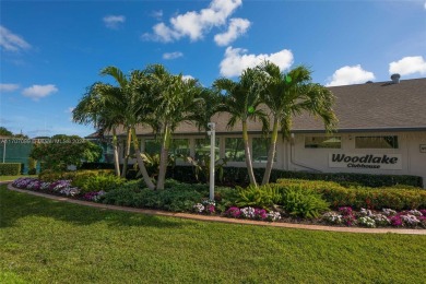 Find paradise in this elegantly updated, bright & airy 2bed on Delray Beach Golf Club in Florida - for sale on GolfHomes.com, golf home, golf lot