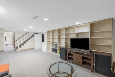 Welcome to 324 E 20th St- a home that has been impressing guests on Homewood Golf Course in Iowa - for sale on GolfHomes.com, golf home, golf lot