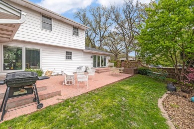 Welcome to 324 E 20th St- a home that has been impressing guests on Homewood Golf Course in Iowa - for sale on GolfHomes.com, golf home, golf lot