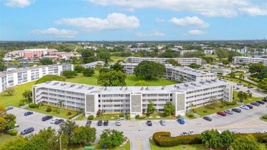 PRIME LOCATION IN CENTURY VILLAGE! THIS WELL SITUATED BUIDLING on Hillsboro Pines Golf in Florida - for sale on GolfHomes.com, golf home, golf lot