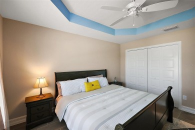 STUNNING 3/3 TURNKEY Designer Linden with GOLF CART, HOT TUB on Pennbrooke Fairways in Florida - for sale on GolfHomes.com, golf home, golf lot