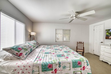 The most adorable place to call ''vacation home''! Walk in the on Jupiter Dunes Golf Course in Florida - for sale on GolfHomes.com, golf home, golf lot