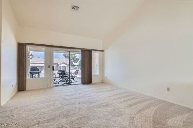 Brand New Carpeting, open Floor plan!! Move in Ready!! Large on Highland Falls Golf Club in Nevada - for sale on GolfHomes.com, golf home, golf lot
