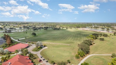 Beautiful, better than new construction, Pulte Ellenwood Villa on River Hall Country Club in Florida - for sale on GolfHomes.com, golf home, golf lot