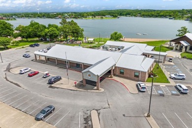 Welcome to this stunning custom-built home tucked inside the on Lake Kiowa Golf Course in Texas - for sale on GolfHomes.com, golf home, golf lot