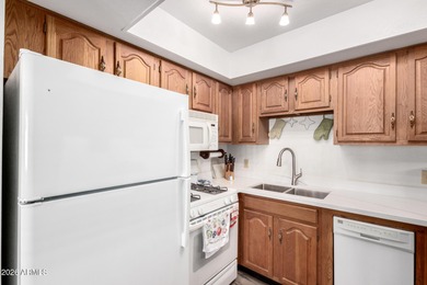 Look no further! This fully furnished, move-in ready home offers on 3 Parks Fairways in Arizona - for sale on GolfHomes.com, golf home, golf lot