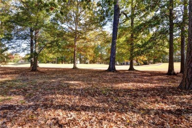 Sought out area of Kiln Creeke see this 3 bed, 2 1/2 bath on Kiln Creek Golf and Country Club in Virginia - for sale on GolfHomes.com, golf home, golf lot