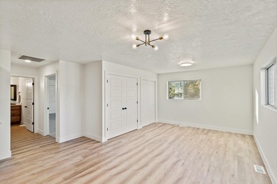 Fully remodeled + multi-generational living in Bloomington! This on Bloomington Country Club in Utah - for sale on GolfHomes.com, golf home, golf lot