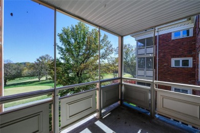 Nestled on the third floor of the desirable Saratoga Condos on Creve Coeur Golf Course in Missouri - for sale on GolfHomes.com, golf home, golf lot