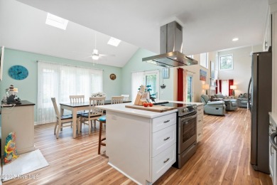 MUST SEE - 2 bedroom, 2.5 bath home located in the desirable on North Shore Country Club in North Carolina - for sale on GolfHomes.com, golf home, golf lot