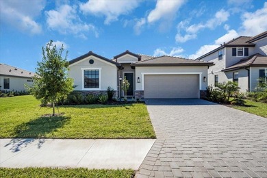 UPGRADED TO PERFECTION!  Welcome to 15018 Oxford Grey Located in on Lakewood National Golf Club in Florida - for sale on GolfHomes.com, golf home, golf lot