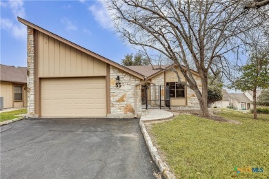 Welcome to the Oaks! This charming home offers an opportunity to on Highland Lakes Golf Course in Texas - for sale on GolfHomes.com, golf home, golf lot