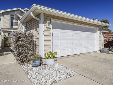 Beautifully updated! This spacious 3-bedroom, 4-bath townhome on Suntree Country Club in Florida - for sale on GolfHomes.com, golf home, golf lot