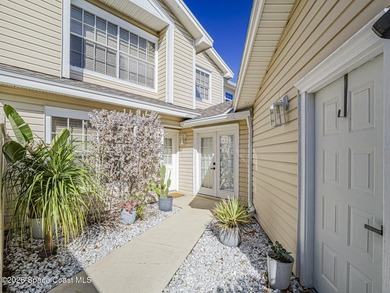 Beautifully updated! This spacious 3-bedroom, 4-bath townhome on Suntree Country Club in Florida - for sale on GolfHomes.com, golf home, golf lot