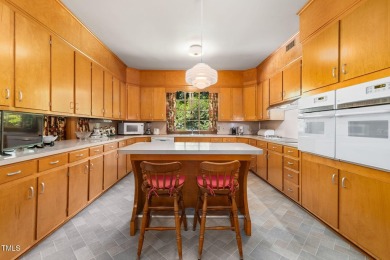 Looking for spacious, one-level living?  Want to escape urban on Henderson Country Club in North Carolina - for sale on GolfHomes.com, golf home, golf lot