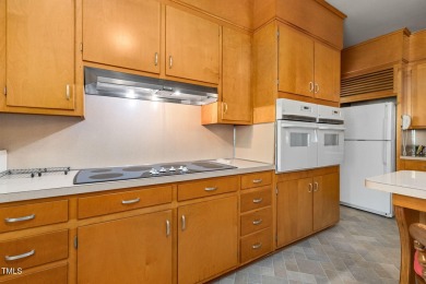 Looking for spacious, one-level living?  Want to escape urban on Henderson Country Club in North Carolina - for sale on GolfHomes.com, golf home, golf lot