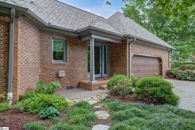 Marketed by Marie Crumpler ) and Carole Atkison ). Welcome to on Thornblade Club in South Carolina - for sale on GolfHomes.com, golf home, golf lot
