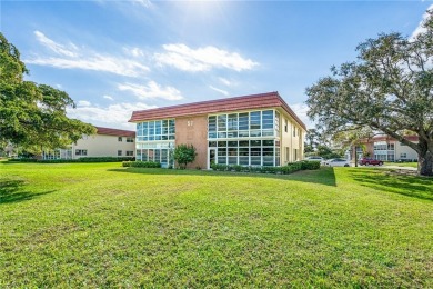 This is a very nice move in turn key condo.  This has beautiful on The American Golf Club in Florida - for sale on GolfHomes.com, golf home, golf lot