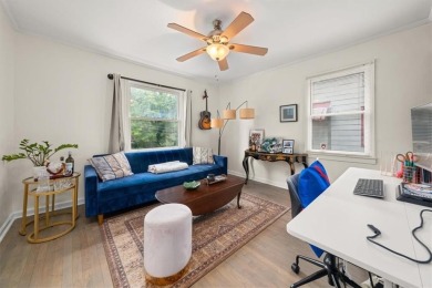 Come home to a quiet, adorable cottage that's been updated with on John A. White Golf Course in Georgia - for sale on GolfHomes.com, golf home, golf lot