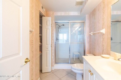 Welcome to the 15th floor of the highly sought-after Towers Ten on Oceans Golf Club in Florida - for sale on GolfHomes.com, golf home, golf lot