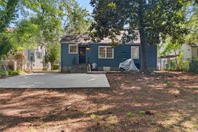 Come home to a quiet, adorable cottage that's been updated with on John A. White Golf Course in Georgia - for sale on GolfHomes.com, golf home, golf lot